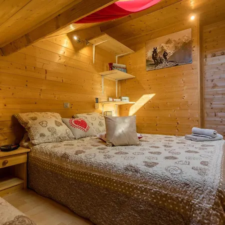 Duplex - - 15 Personnes